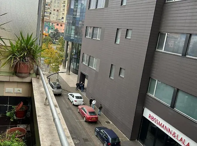 Leonard Appartement *